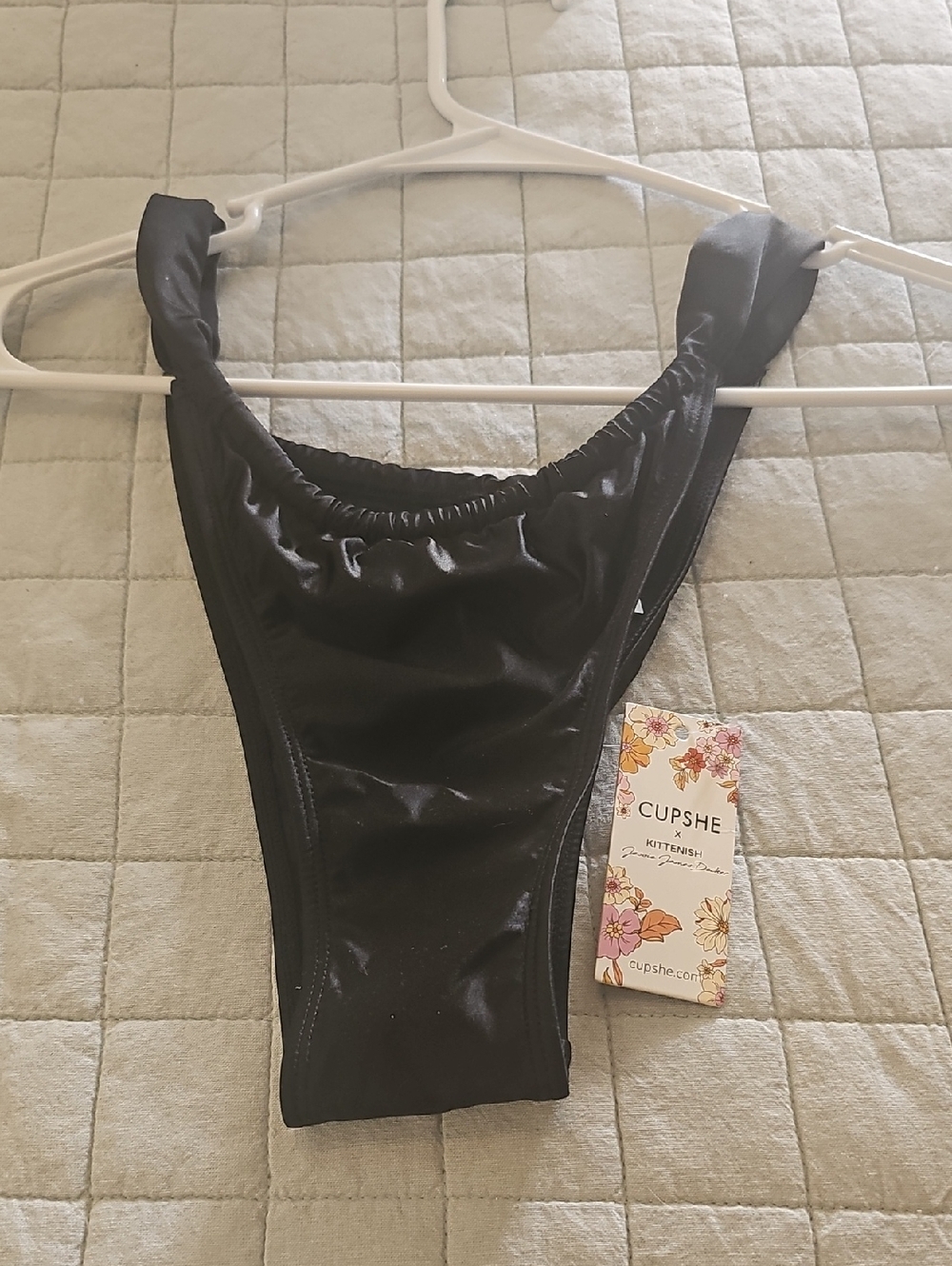 Cupshe Kittenish Black High-Waist Cheeky Swim Bottom